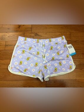 Looney Tunes Tweetie Bird Lounge Shorts NWT